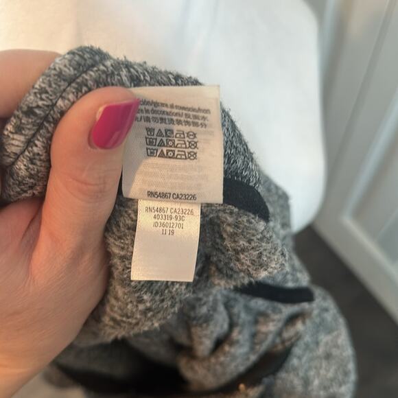 PINK by Victoria’s Secret Large Marled Gray Quarter Zip Pullover - Picture 10 of 10